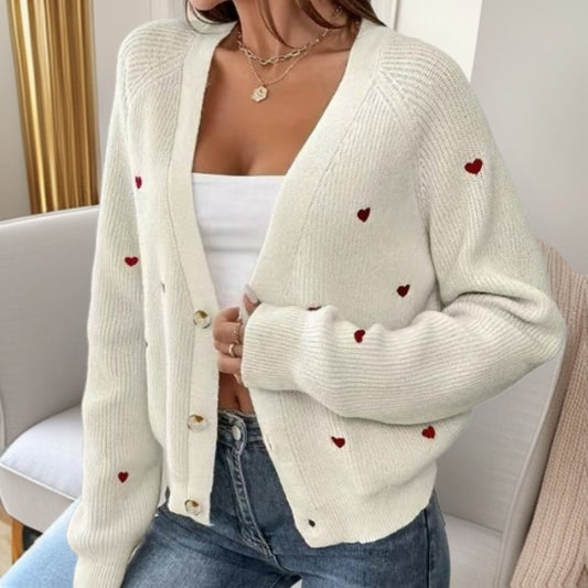 Cardigan à col en V pour femme,  Doux “Cœur à Prendre” – Élégance & Tendresse